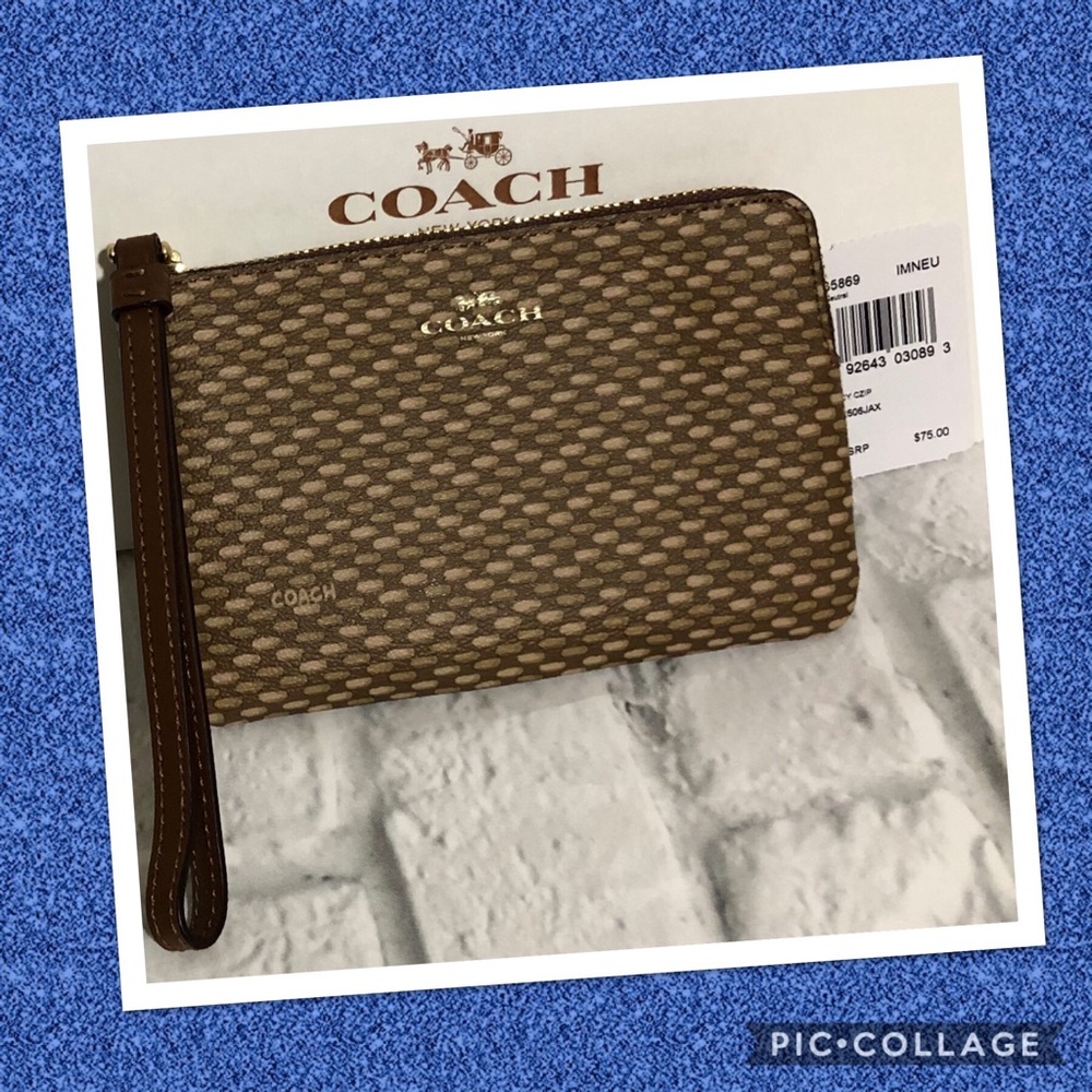 🚨SALE🚨NWTCoachCornerZip Wristlet
